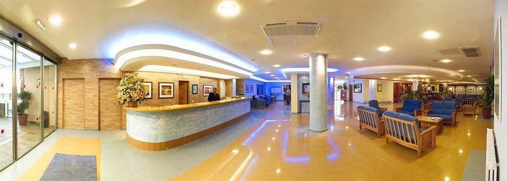 Coral Star Hotel San Antonio  Interior photo